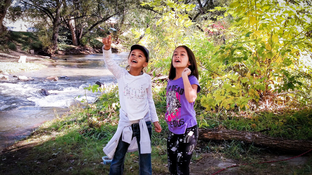 SPREE students on a first grade field trip notice animals in their river habitat along the South Platte River.